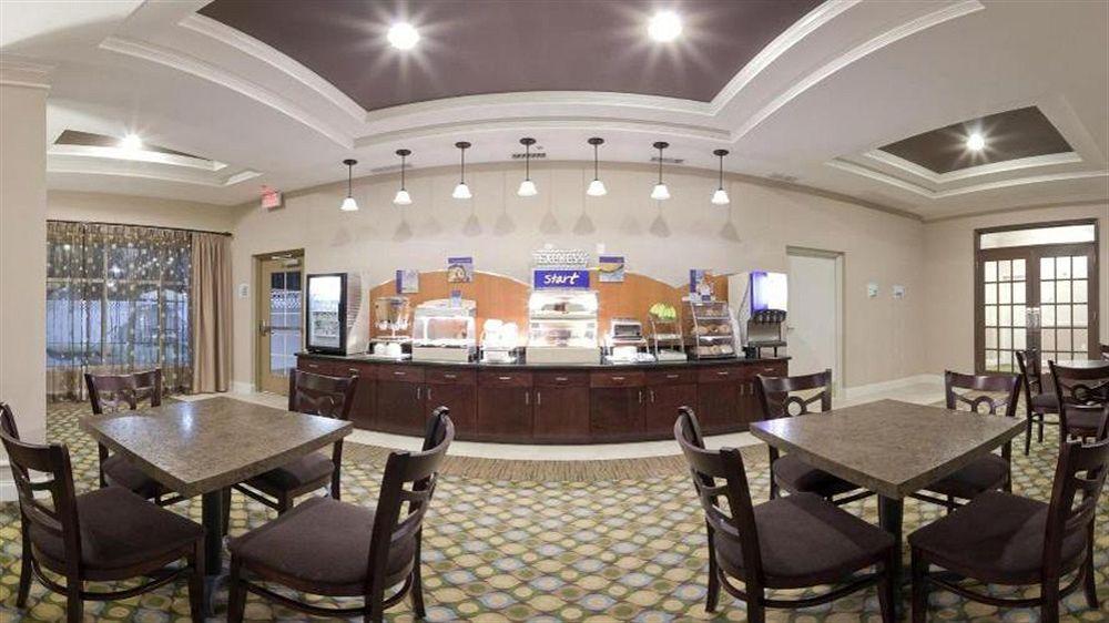 Holiday Inn Express Palatka Northwest By Ihg מראה חיצוני תמונה