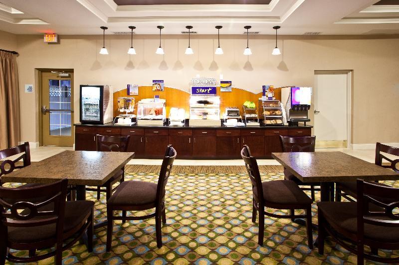 Holiday Inn Express Palatka Northwest By Ihg מראה חיצוני תמונה